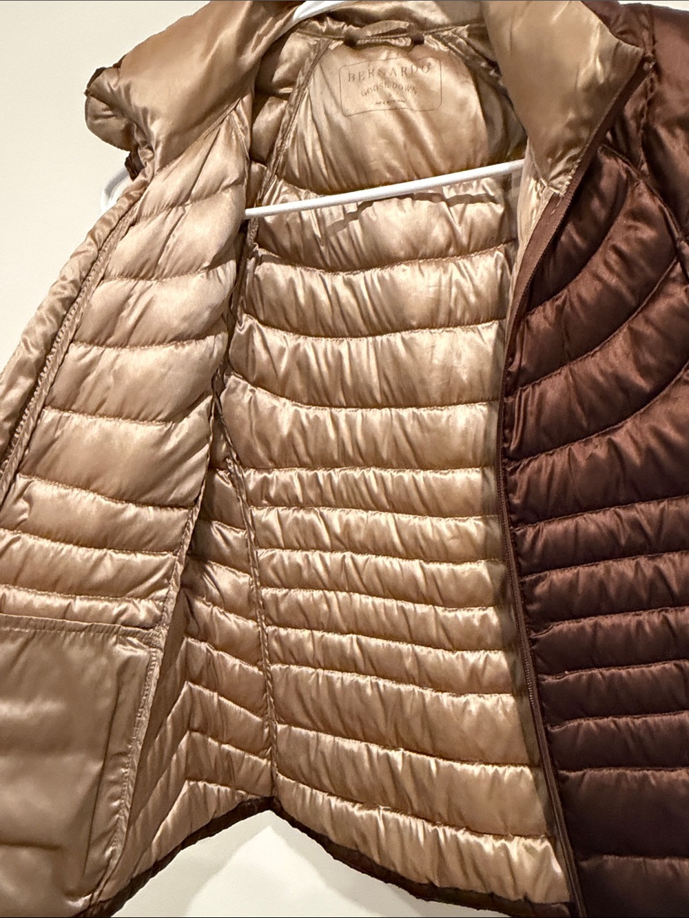 Bernardo Chocolate Brown Quilted Puffer Vest - Picture 4 of 8